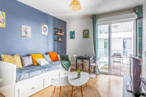 Nice and cozy studio with balcony in the heart of La Rochelle - Welkeys
